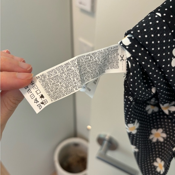 2/$10 Sunflower Polkadot Cute Dress - NWT! - Picture 4 of 5